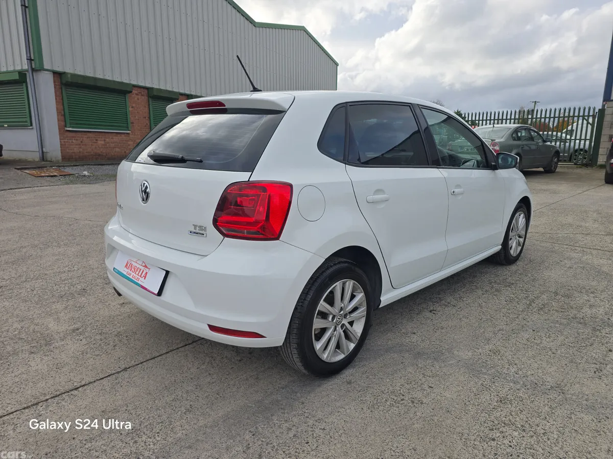 Volkswagen Polo Hatchback, Petrol, 2017, White