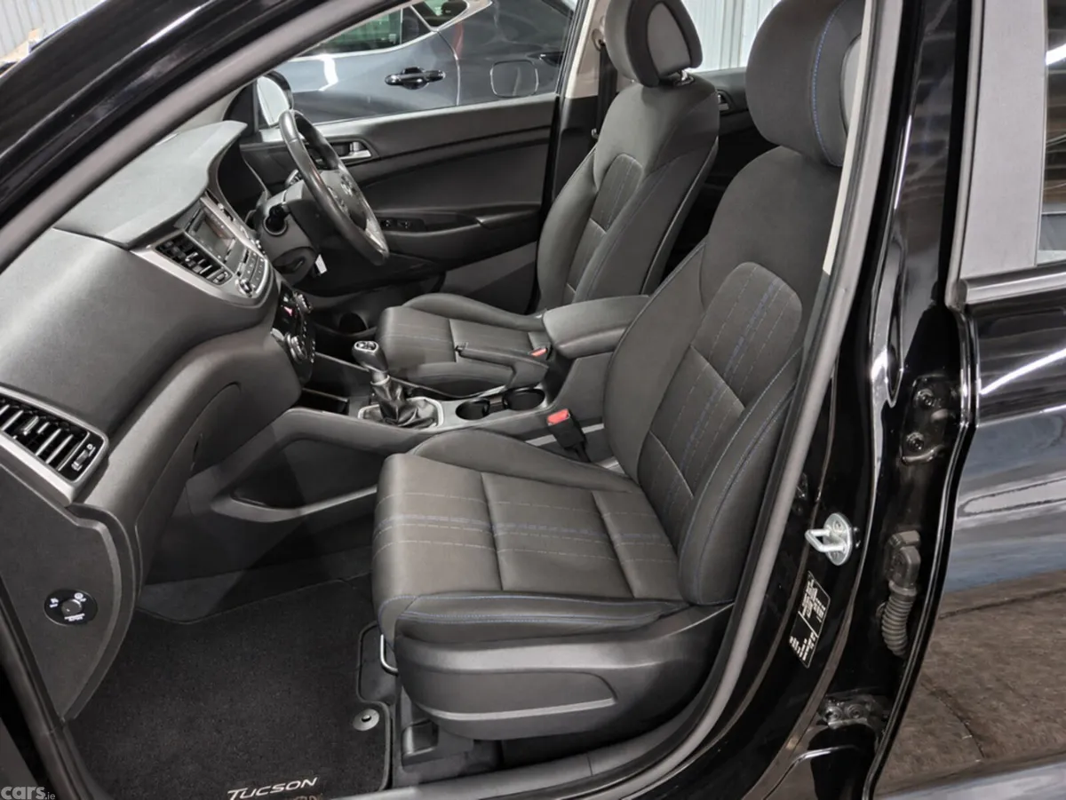 Hyundai Tucson SUV, Petrol, 2018, Black
