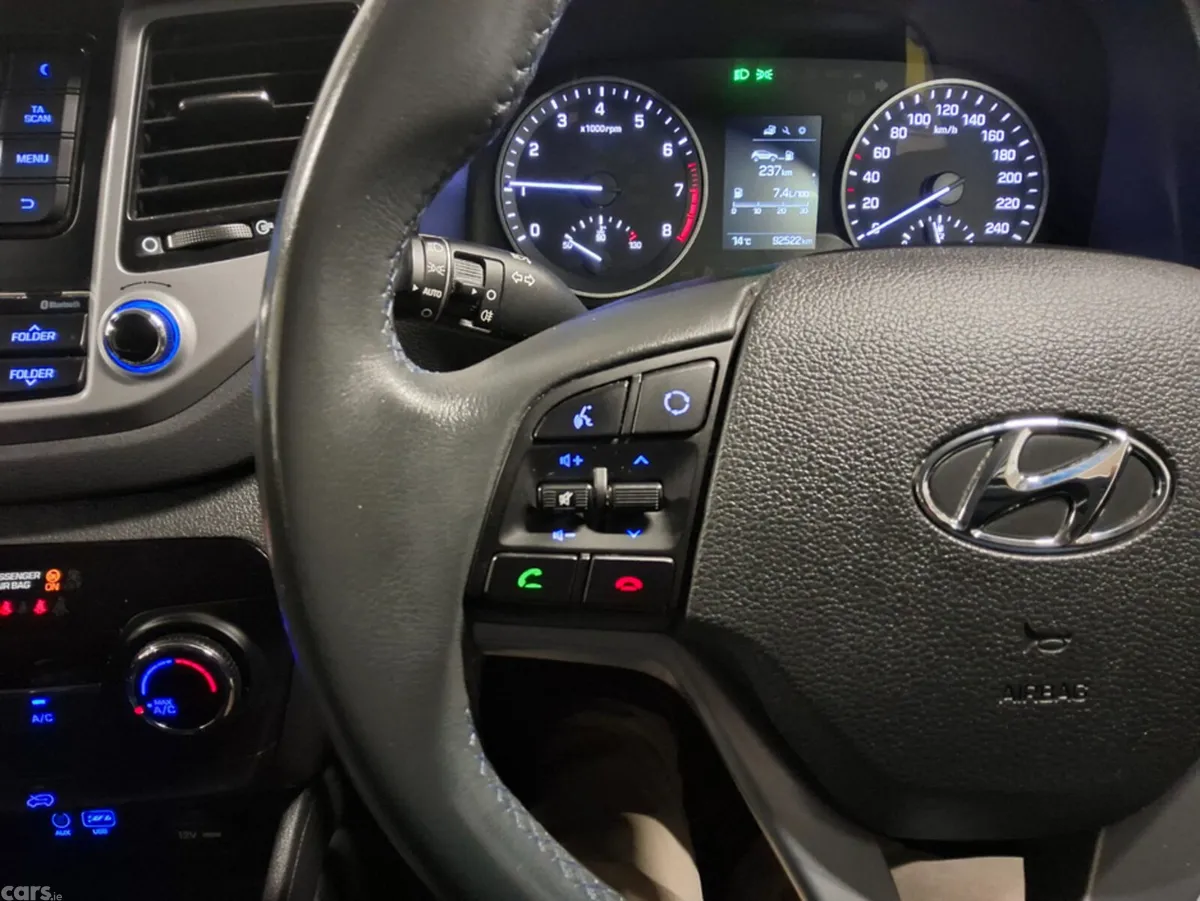 Hyundai Tucson SUV, Petrol, 2018, Black