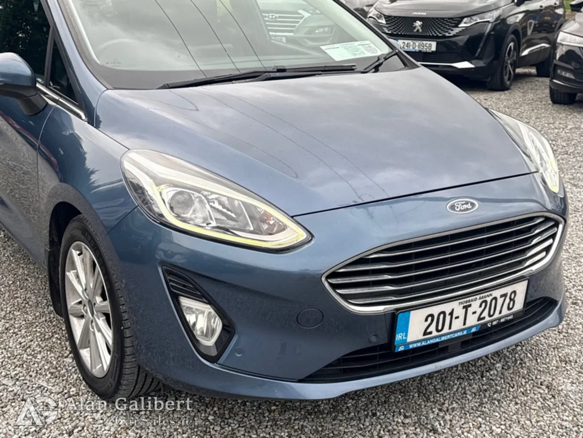 Ford Fiesta Hatchback, Petrol, 2020, Blue