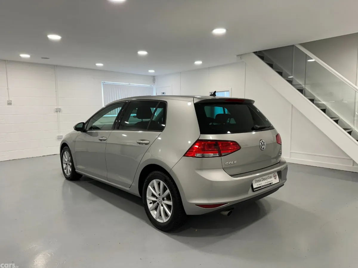 Volkswagen Golf Hatchback, Petrol, 2016, Silver