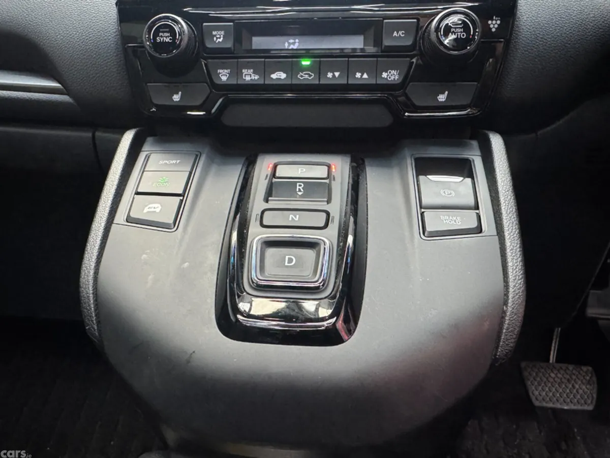 Honda CR-V SUV, Petrol, 2022, White