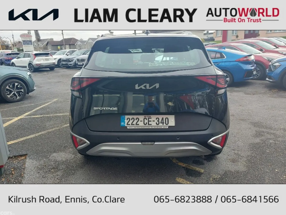 Kia Sportage MPV, Diesel, 2022, Black