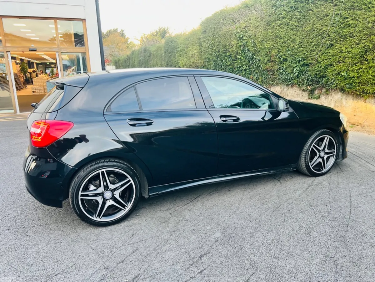 Mercedes-Benz A-Class Hatchback, Petrol, 2014, Black