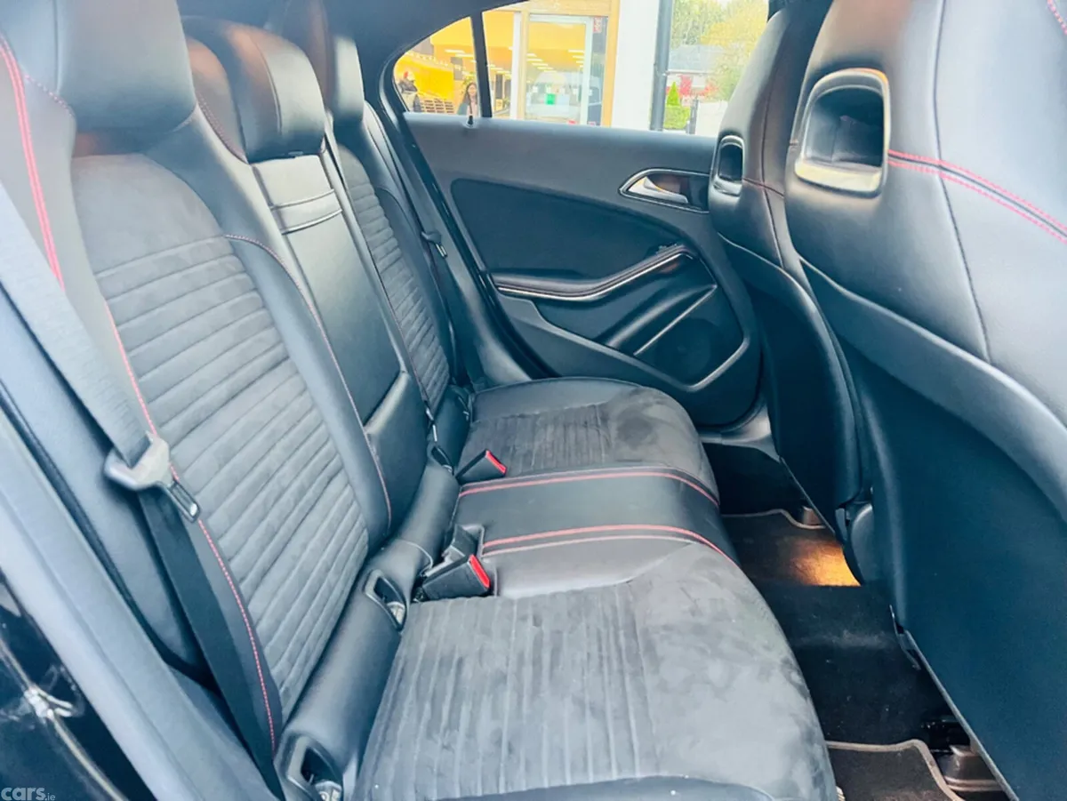 Mercedes-Benz A-Class Hatchback, Petrol, 2014, Black