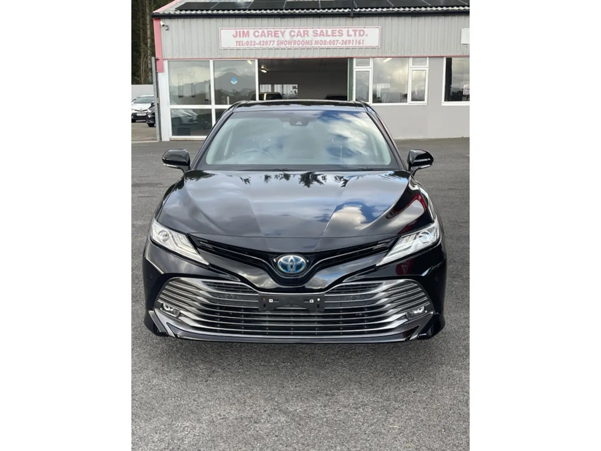 Toyota Camry Saloon, Petrol Hybrid, 2019, Black