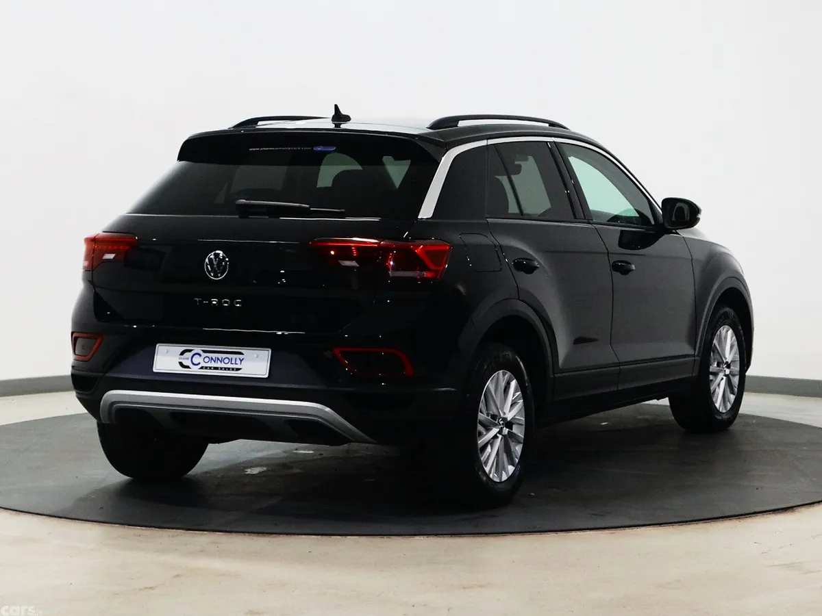 Volkswagen T-Roc SUV, Petrol, 2023, Black