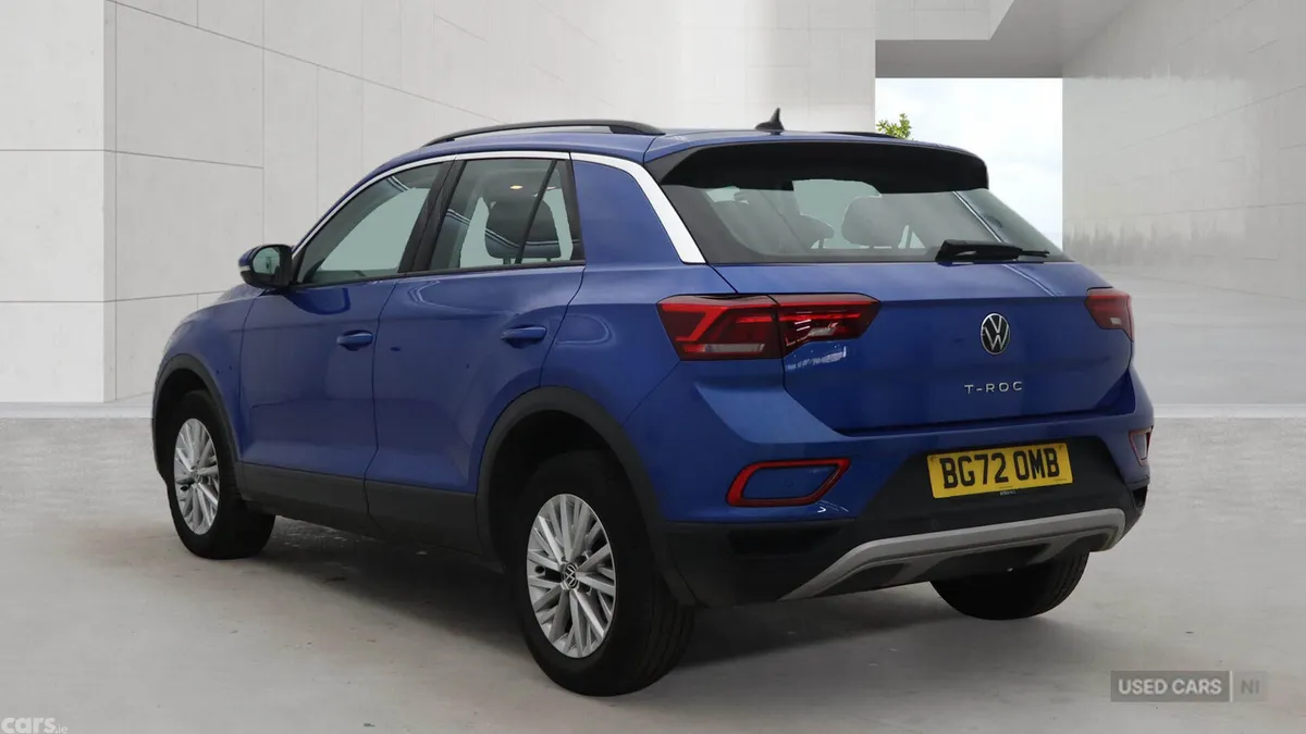 Volkswagen T-Roc SUV, Diesel, 2023, Blue