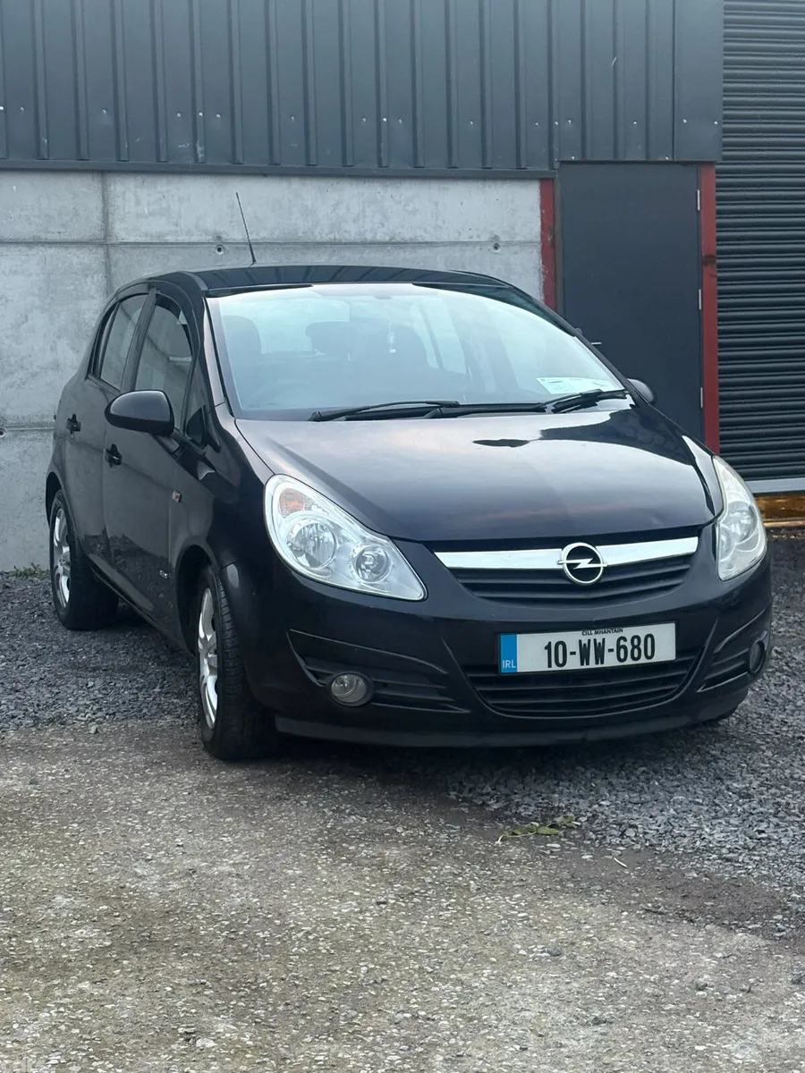 Opel Corsa Hatchback, Diesel, 2010, Black