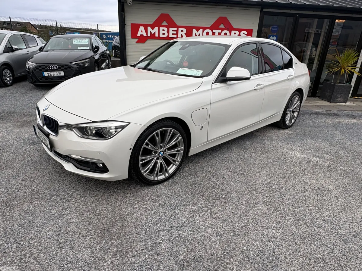 BMW 3-Series Saloon, Petrol Plug-in Hybrid, 2018, White