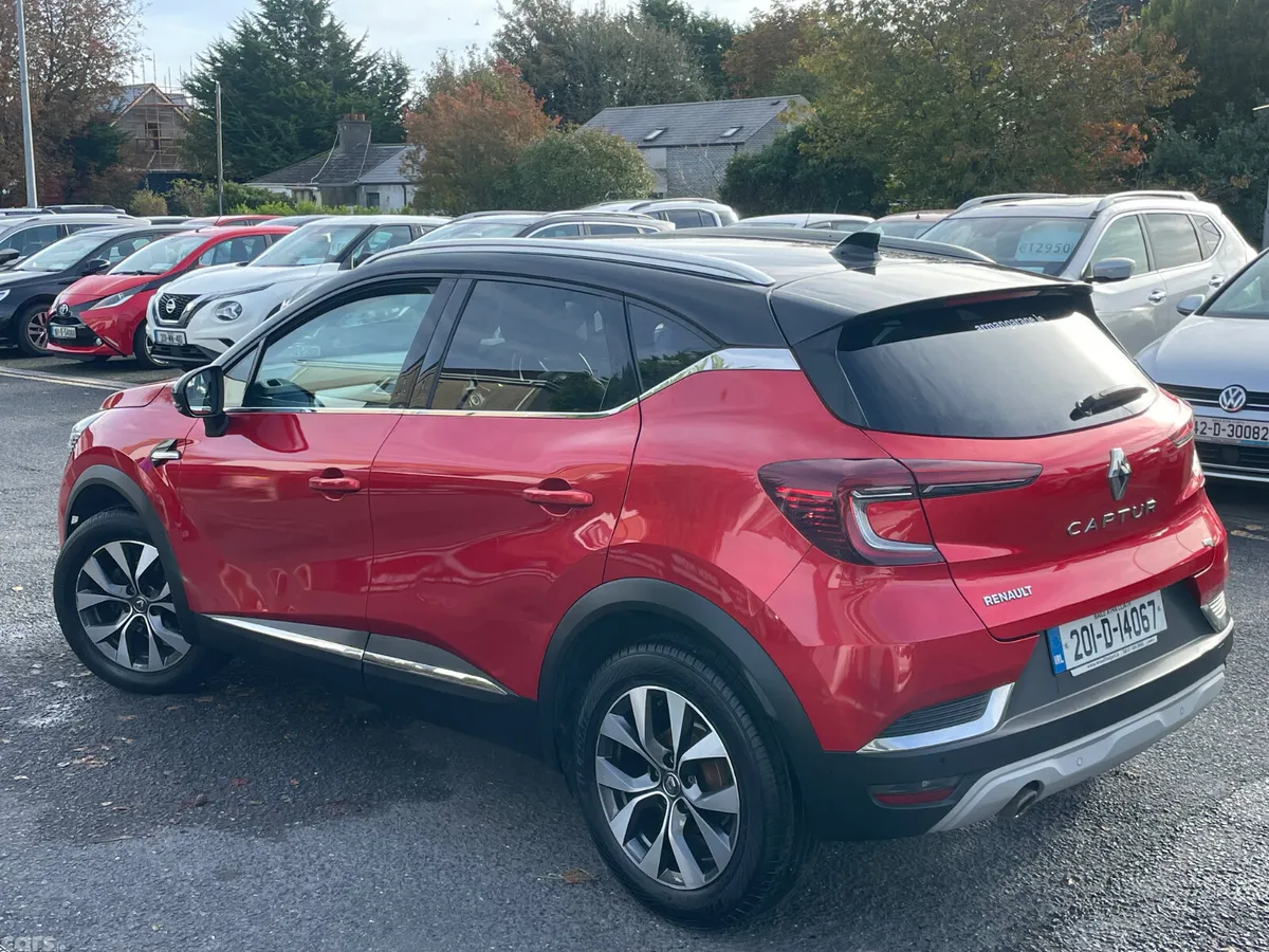 Renault Captur Hatchback, Petrol, 2020, Red