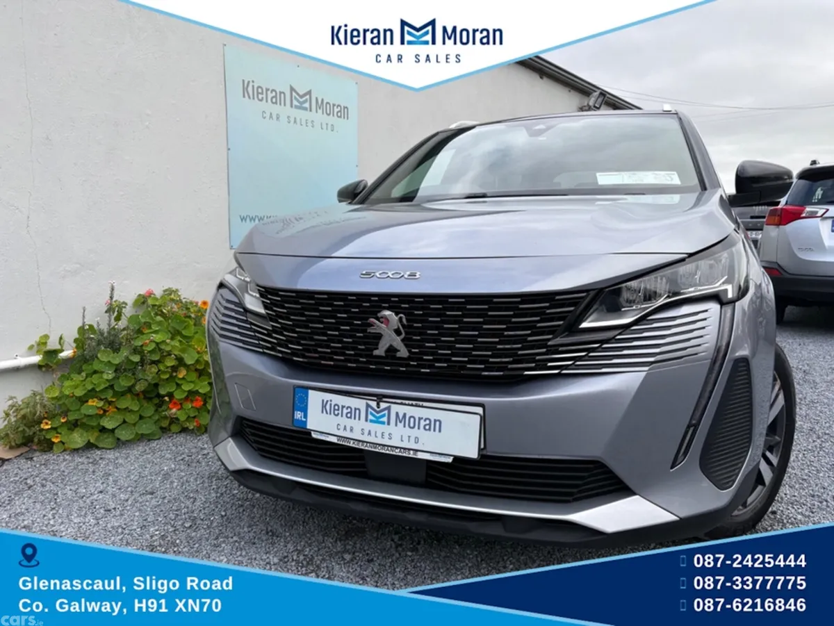 Peugeot 5008 MPV, Diesel, 2024, Grey