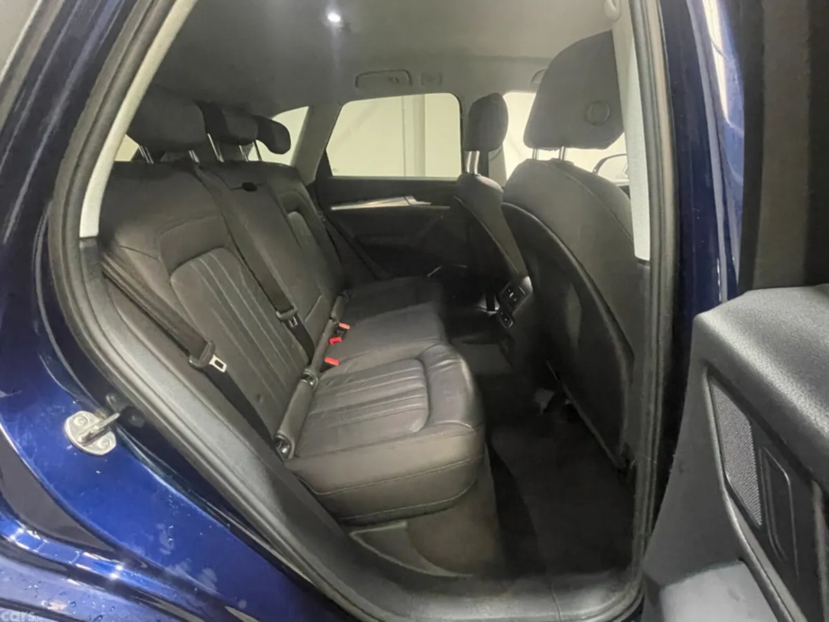 Audi Q5 SUV, Diesel, 2022, Blue
