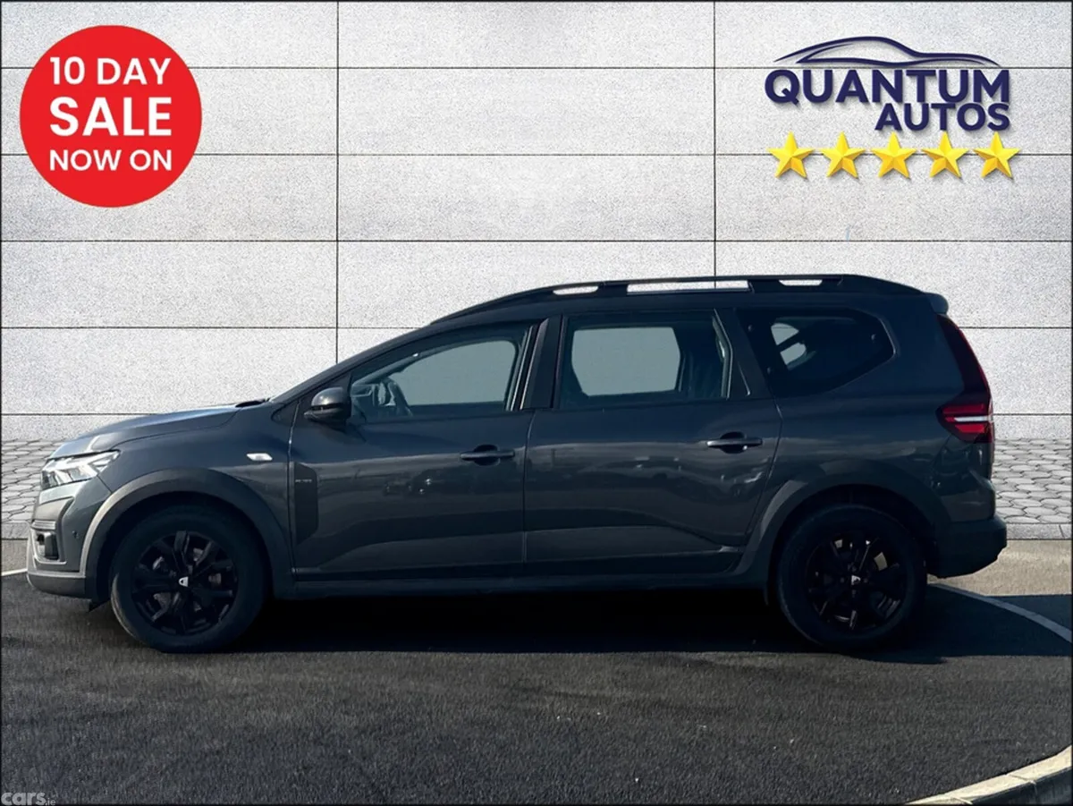 Dacia Jogger MPV, Petrol, 2023, Grey